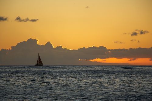 sailboat hawaii sunset