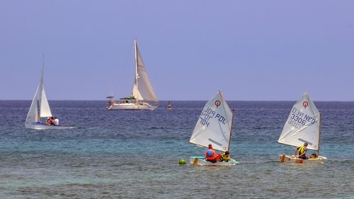 sailing  sea  boat