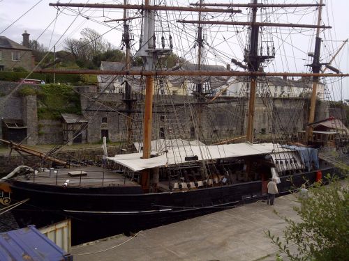 sailing old sailing ship mast