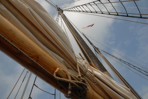 sailing boat mast sail