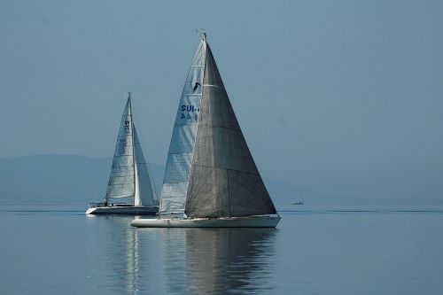 sailing boat geneva lake