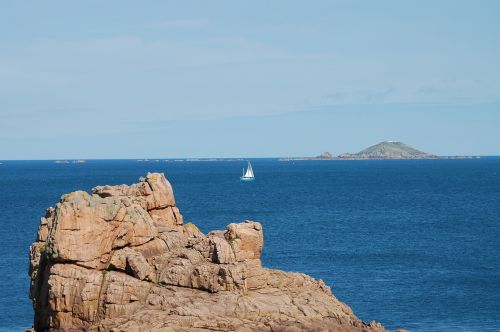 sailing boat brittany rocky coast