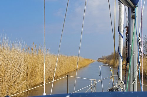 sailing boat  selgeln  water