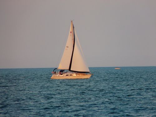 sailing boat boot water