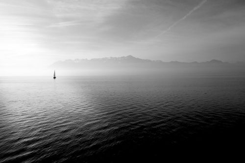 sailing boat ocean open water