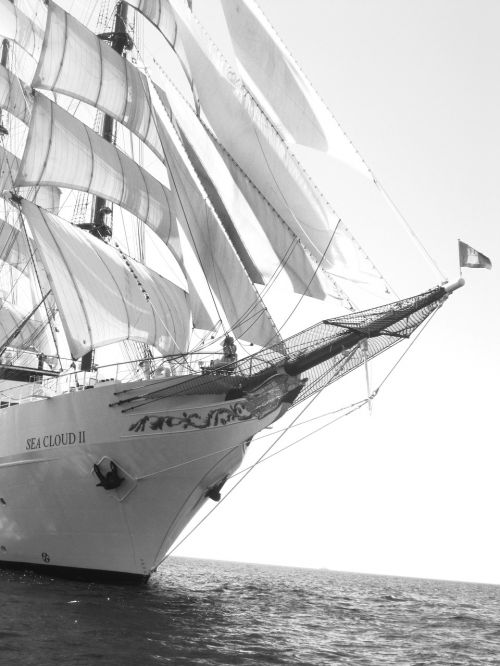 sailing vessel ship boot