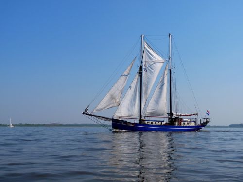 sailing vessel boot maritime