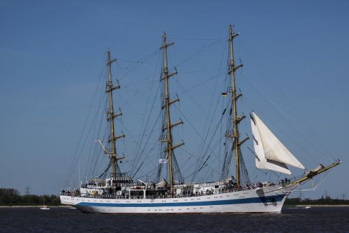 sailing vessel water three masted