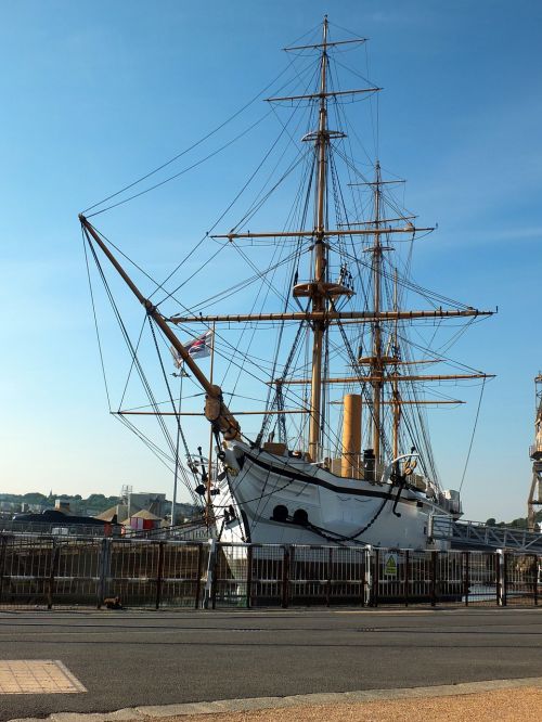 sailship masts hull