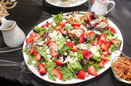 salad  strawberry  cheese