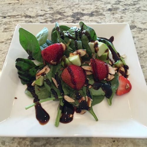 salad strawberries healthy