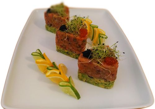 salmon food tartar