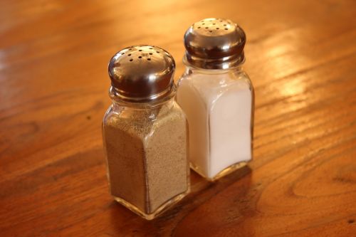 salt pepper shaker