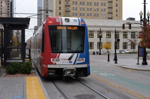 salt lake city tram train