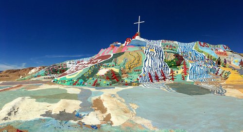 salvation mountain  california  art