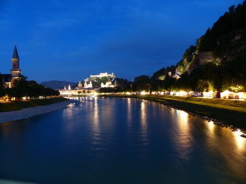 salzburg night photograph salzach