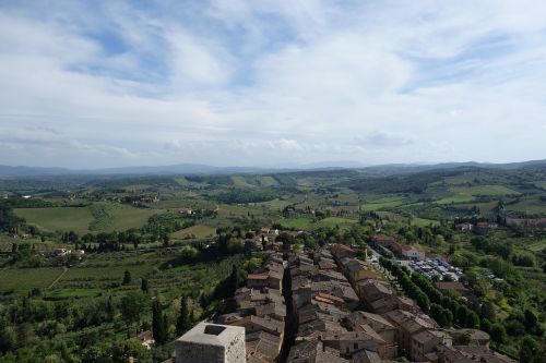 san gimignano tuscany countryside