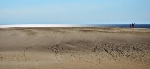 sand dunes landscape