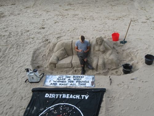 sand art sculpture