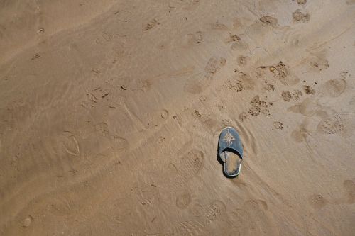 sand beach footprint
