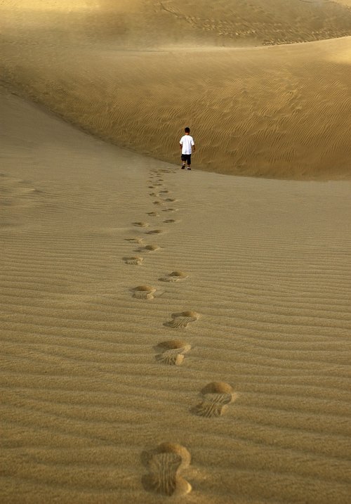 sand  footsteps  beach