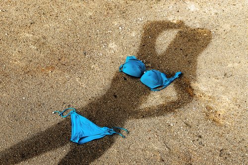 sand  woman  shadow