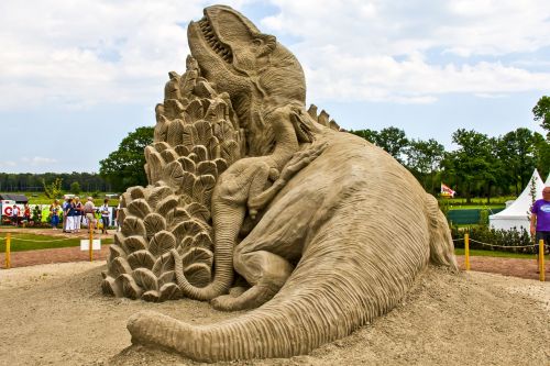 sand sculpture sand tyrannosaurus
