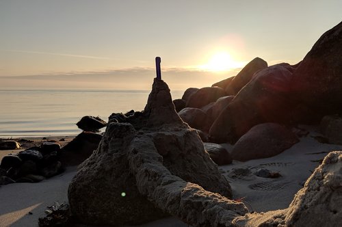sandburg  sunrise  sea
