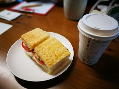 sandwich case coffee starbucks