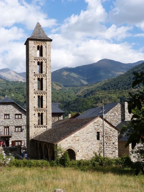 santa eulàlia erill la vall romanesque church