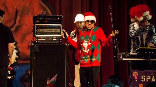 santa hat christmas party live music