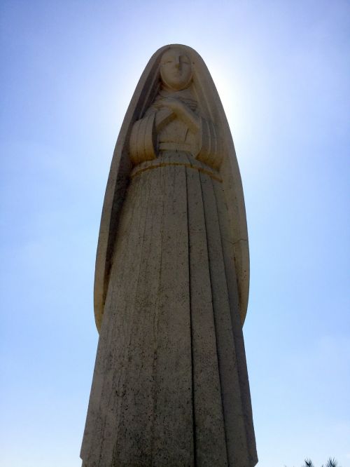 santa monica statue california