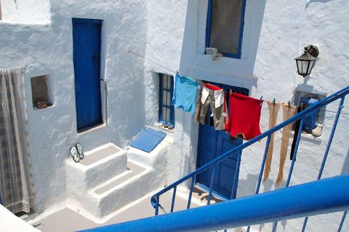 santorini house white