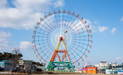 sapgyoho amusement park ferris wheel sapgyocheon
