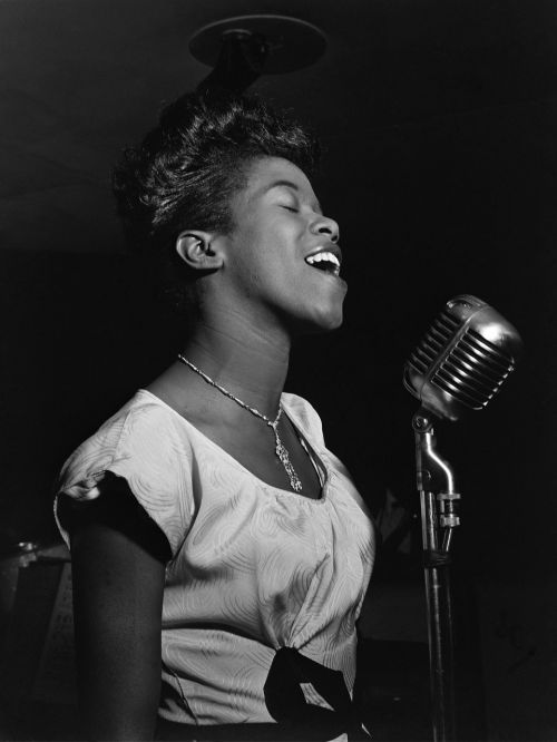 sarah vaughan jazz singer