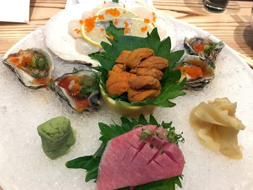 sashimi sushi uni