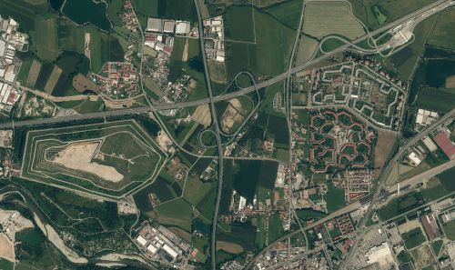 satellite photos plan village