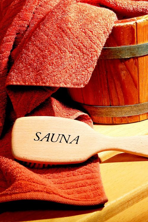 sauna brush bucket