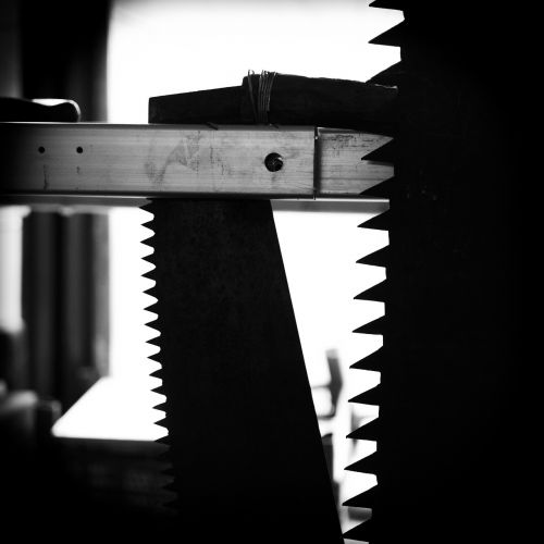 saw tool silhouette
