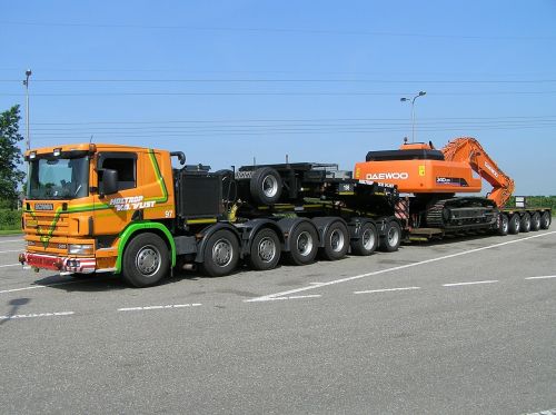 scania low loader five axes