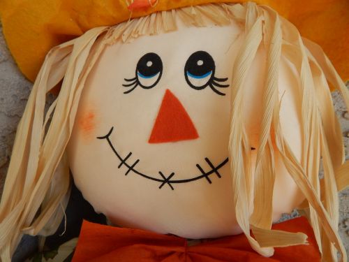 scarecrow doll face