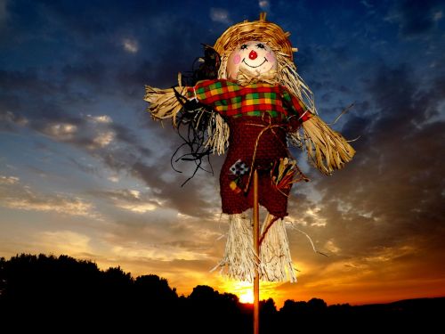scarecrow east cloud