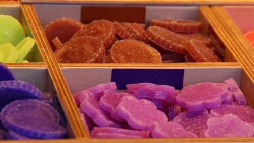 scented wax aroma colorful
