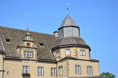 schloss varenholz  castle  the age of the wall