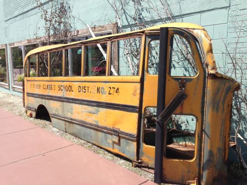 school bus yellow rusty