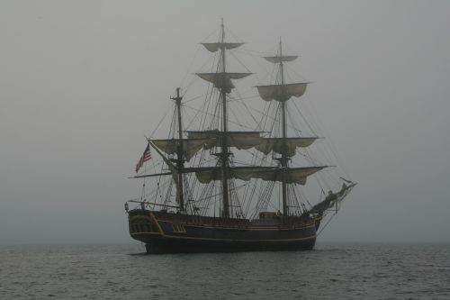 schooner vintage sailing