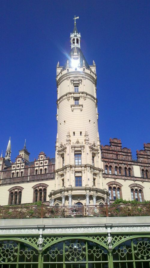 schwerin castle tower