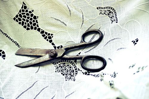 scissors fabric old