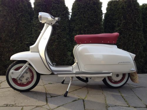 vintage scooter lambretta 125