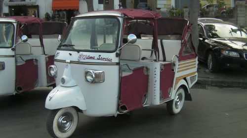 scooter car three wheeler